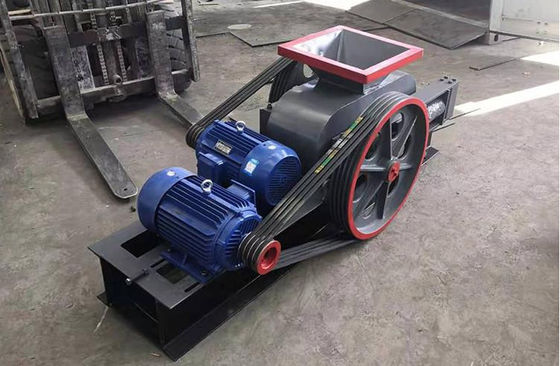 High Pressure Hydraulic Double Smooth Roll Crusher Small Quartz Limestone Rock Stone