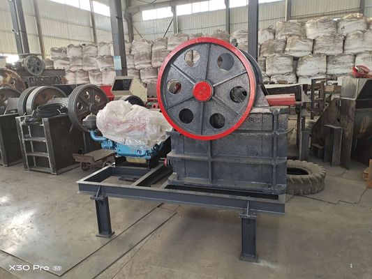 PE250x400 Diesel Engine Jaw Crusher For Metallurgy , Building Materials